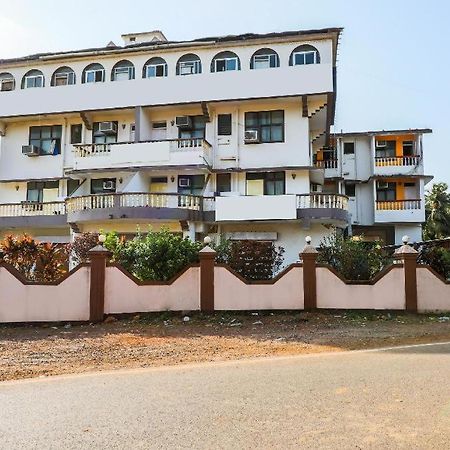 Hotel Priti International Mapusa Ngoại thất bức ảnh